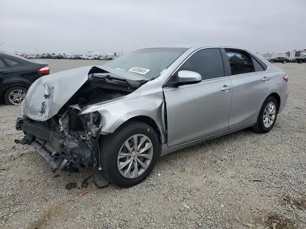 4T1BF1FK6GU571271 2016 TOYOTA CAMRY - Image 1