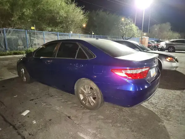 4T1BF1FK6GU579507 2016 TOYOTA CAMRY - Image 2