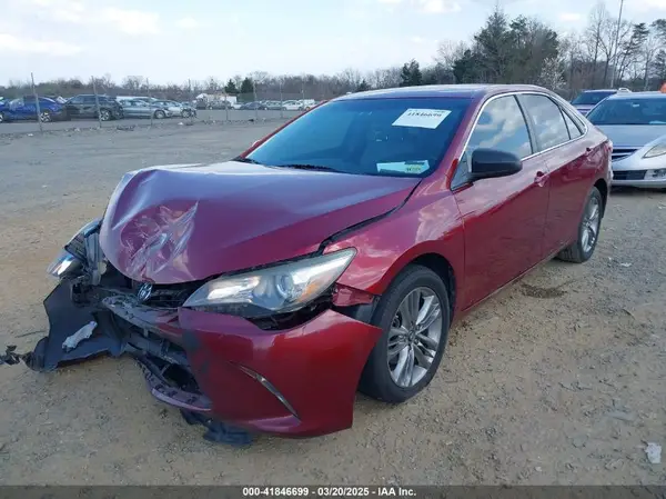 4T1BF1FK6GU579631 2016 TOYOTA CAMRY - Image 2