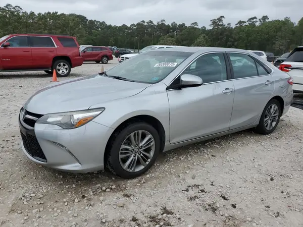 4T1BF1FK6GU583887 2016 TOYOTA CAMRY - Image 1
