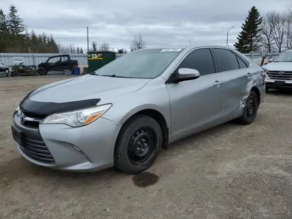 4T1BF1FK6GU587552 2016 TOYOTA CAMRY - Image 1
