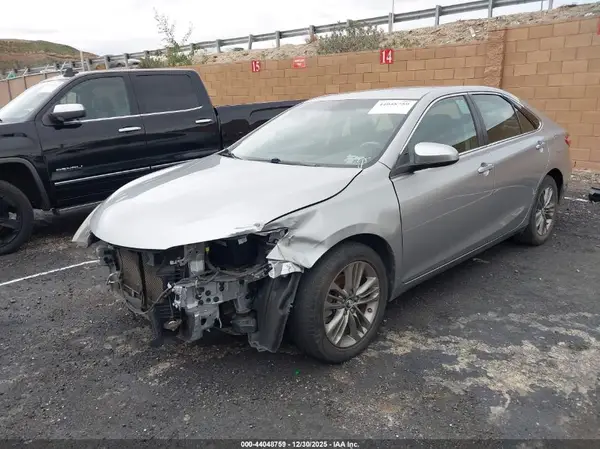 4T1BF1FK6GU592539 2016 TOYOTA CAMRY - Image 2
