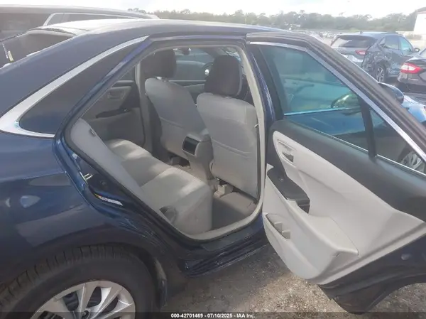 4T1BF1FK6GU606214 2016 TOYOTA CAMRY - Image 8