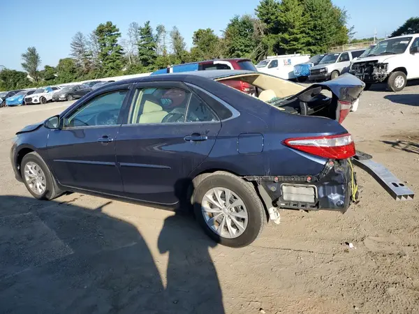 4T1BF1FK6GU606293 2016 TOYOTA CAMRY - Image 2