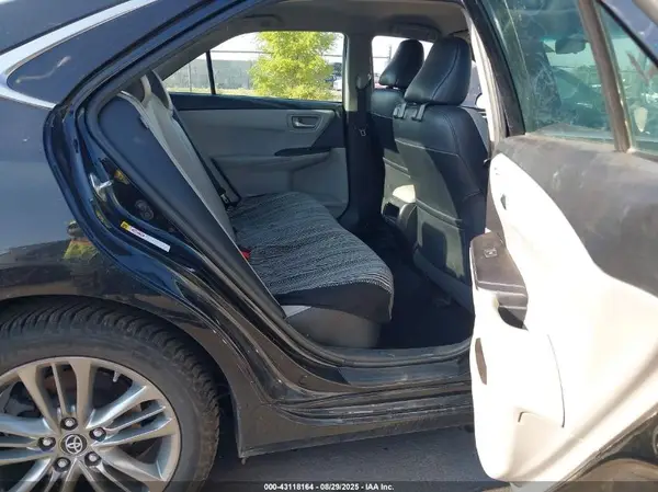 4T1BF1FK6GU607878 2016 TOYOTA CAMRY - Image 8