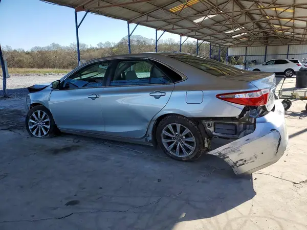 4T1BF1FK6GU609033 2016 TOYOTA CAMRY - Image 2
