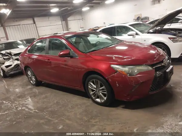 4T1BF1FK6GU609629 2016 TOYOTA CAMRY - Image 1