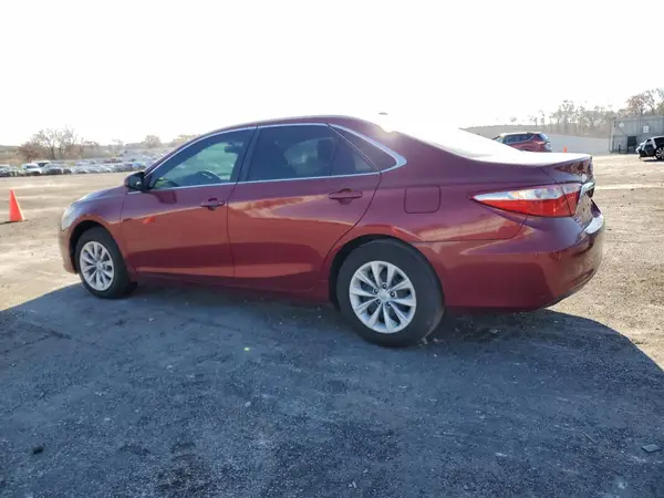 4T1BF1FK6GU613177 2016 TOYOTA CAMRY - Image 2