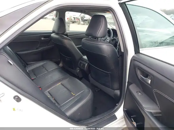 4T1BF1FK6GU613986 2016 TOYOTA CAMRY - Image 8