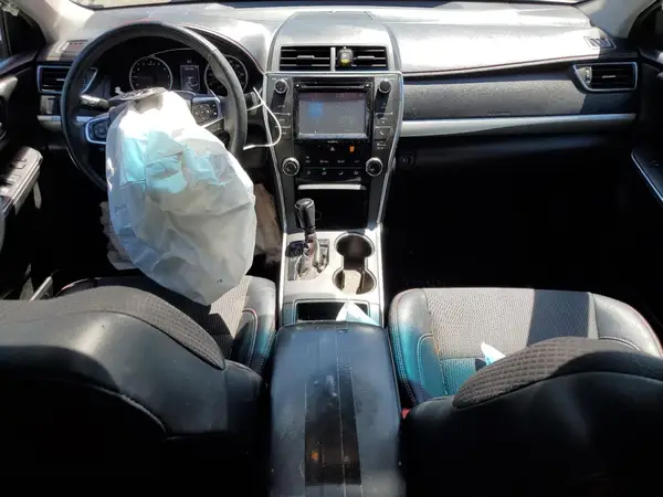 4T1BF1FK6HU268864 2017 TOYOTA CAMRY - Image 8