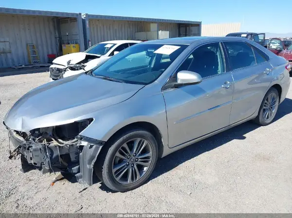 4T1BF1FK6HU270677 2017 TOYOTA CAMRY - Image 2