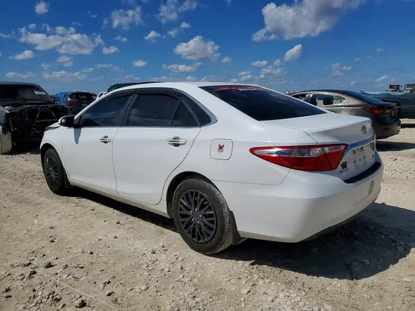 4T1BF1FK6HU274308 2017 TOYOTA CAMRY - Image 2