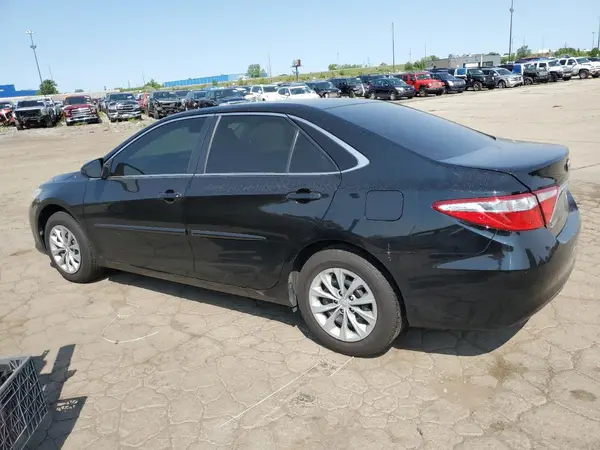 4T1BF1FK6HU274342 2017 TOYOTA CAMRY - Image 2