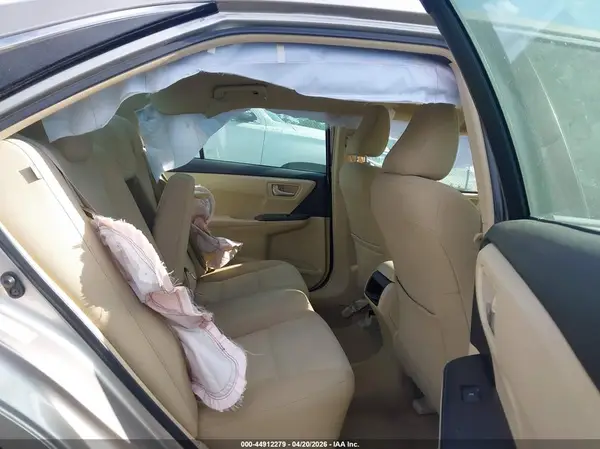 4T1BF1FK6HU278875 2017 TOYOTA CAMRY - Image 8