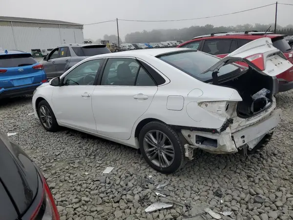 4T1BF1FK6HU279783 2017 TOYOTA CAMRY - Image 2