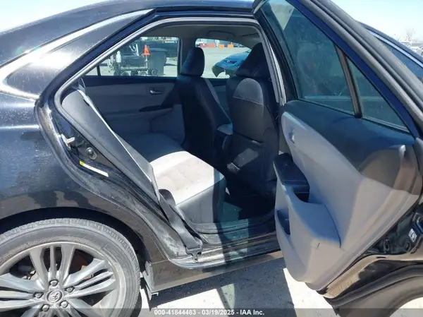 4T1BF1FK6HU284918 2017 TOYOTA CAMRY - Image 8
