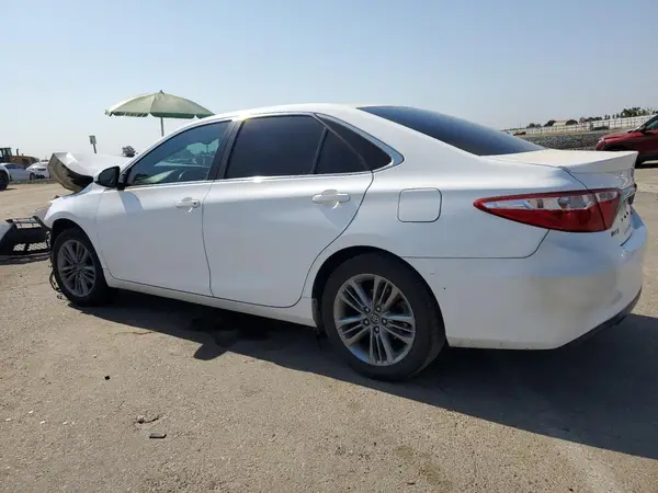 4T1BF1FK6HU286944 2017 TOYOTA CAMRY - Image 2