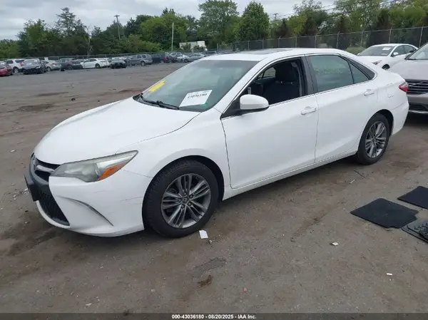 4T1BF1FK6HU287222 2017 TOYOTA CAMRY - Image 2