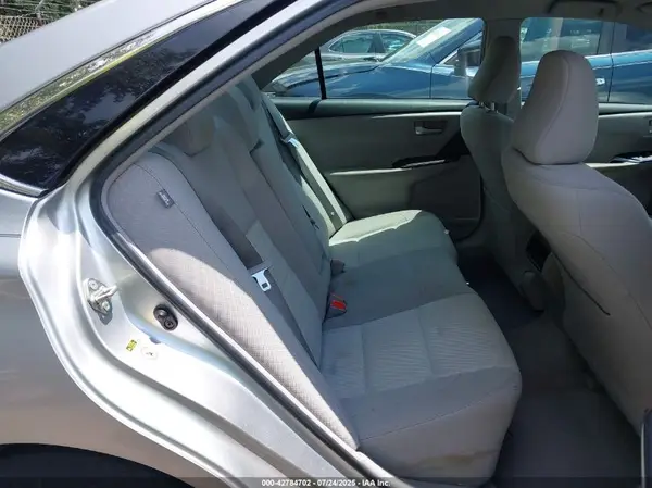 4T1BF1FK6HU296552 2017 TOYOTA CAMRY - Image 8