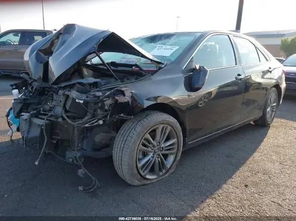 4T1BF1FK6HU299242 2017 TOYOTA CAMRY - Image 2
