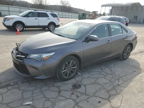 4T1BF1FK6HU300177 2017 TOYOTA CAMRY - Image 1