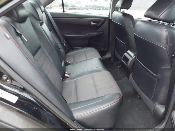 4T1BF1FK6HU300244 2017 TOYOTA CAMRY - Image 8
