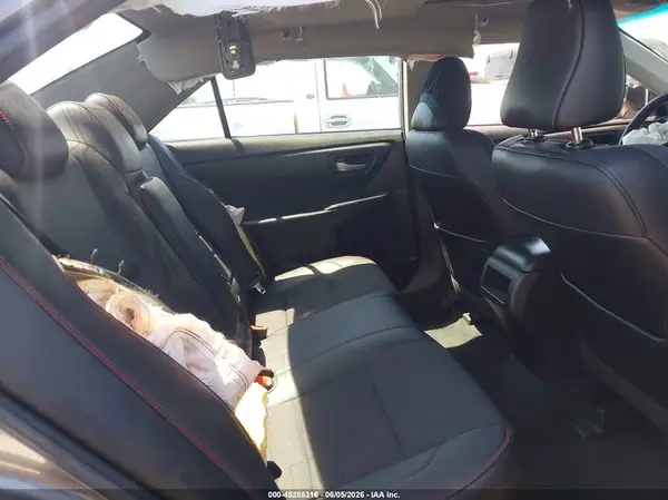 4T1BF1FK6HU302057 2017 TOYOTA CAMRY - Image 8