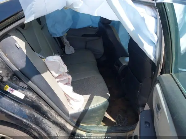 4T1BF1FK6HU304052 2017 TOYOTA CAMRY - Image 8