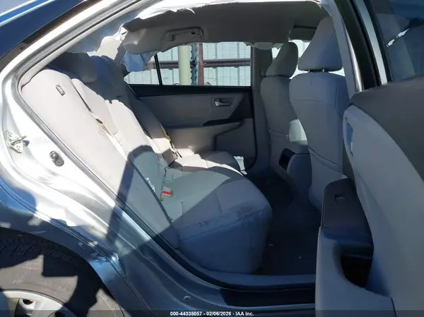 4T1BF1FK6HU304181 2017 TOYOTA CAMRY - Image 8
