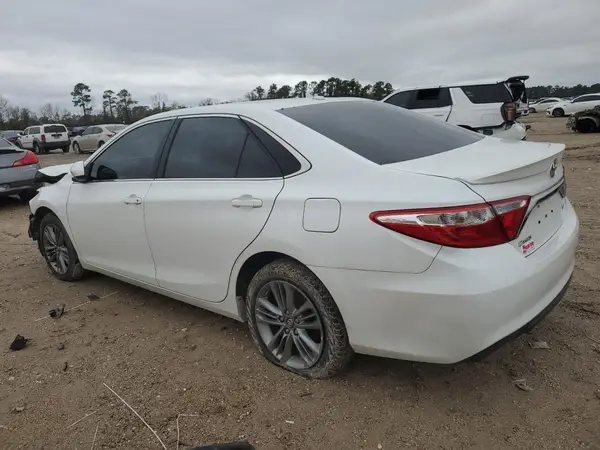 4T1BF1FK6HU305279 2017 TOYOTA CAMRY - Image 2