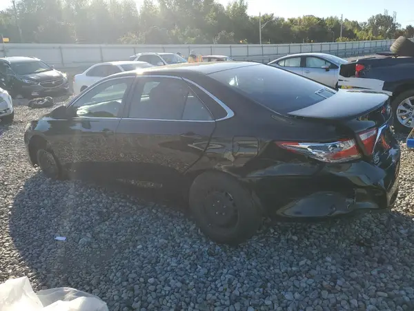 4T1BF1FK6HU310580 2017 TOYOTA CAMRY - Image 2