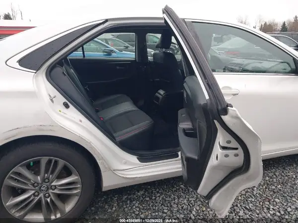 4T1BF1FK6HU313995 2017 TOYOTA CAMRY - Image 8