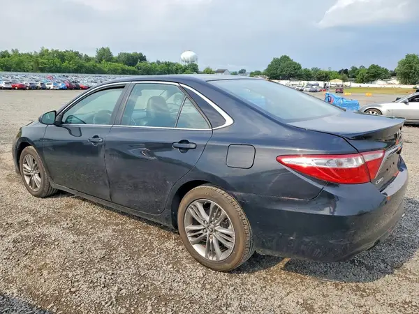 4T1BF1FK6HU314497 2017 TOYOTA CAMRY - Image 2