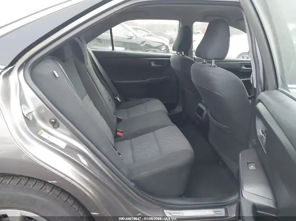 4T1BF1FK6HU316413 2017 TOYOTA CAMRY - Image 8
