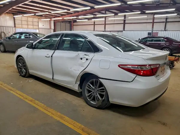 4T1BF1FK6HU317464 2017 TOYOTA CAMRY - Image 2