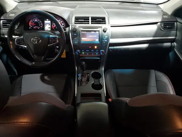 4T1BF1FK6HU321918 2017 TOYOTA CAMRY - Image 8