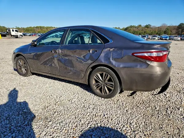 4T1BF1FK6HU331865 2017 TOYOTA CAMRY - Image 2