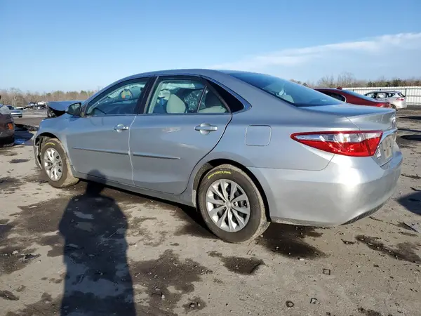 4T1BF1FK6HU335057 2017 TOYOTA CAMRY - Image 2