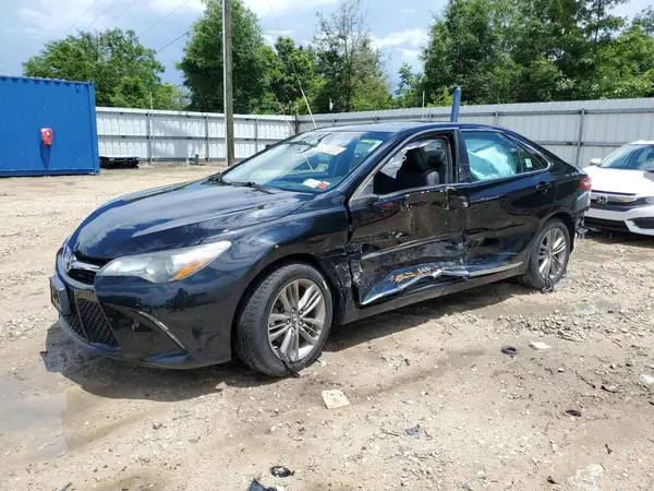 4T1BF1FK6HU337455 2017 TOYOTA CAMRY - Image 1