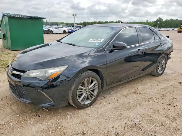 4T1BF1FK6HU338685 2017 TOYOTA CAMRY - Image 1