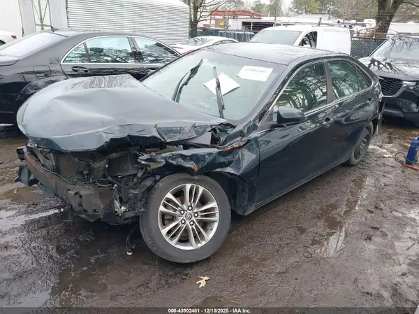 4T1BF1FK6HU339514 2017 TOYOTA CAMRY - Image 2