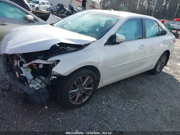 4T1BF1FK6HU339920 2017 TOYOTA CAMRY - Image 2