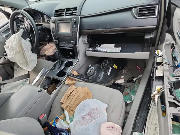 4T1BF1FK6HU345796 2017 TOYOTA CAMRY - Image 8