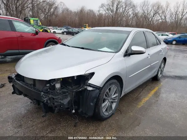 4T1BF1FK6HU346396 2017 TOYOTA CAMRY - Image 2