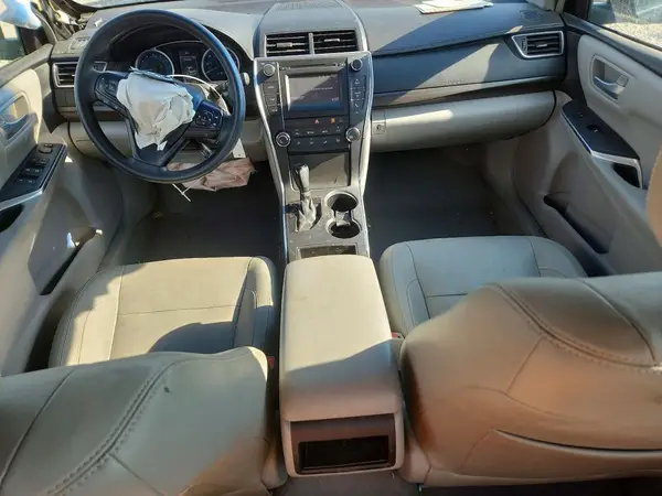 4T1BF1FK6HU351808 2017 TOYOTA CAMRY - Image 8