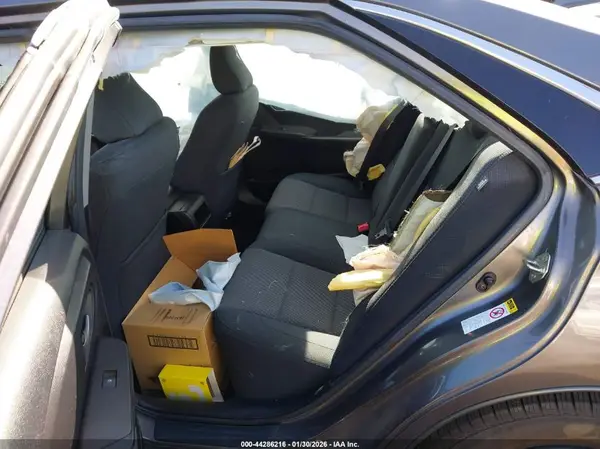 4T1BF1FK6HU361061 2017 TOYOTA CAMRY - Image 8