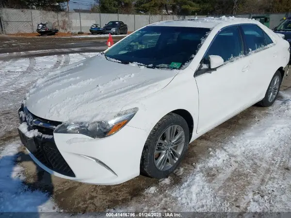 4T1BF1FK6HU362842 2017 TOYOTA CAMRY - Image 2