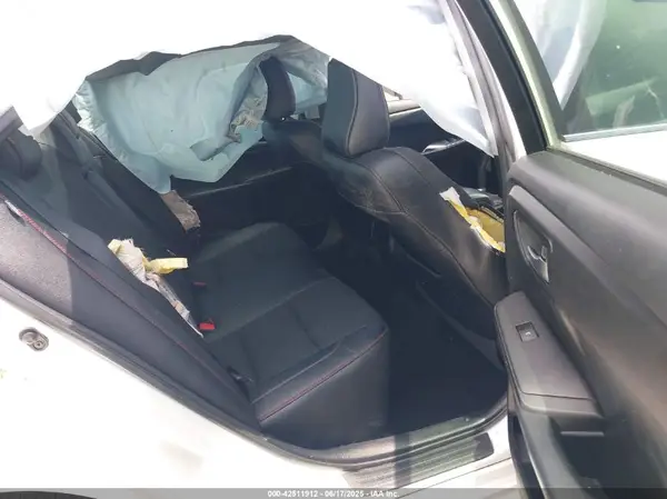 4T1BF1FK6HU363277 2017 TOYOTA CAMRY - Image 8