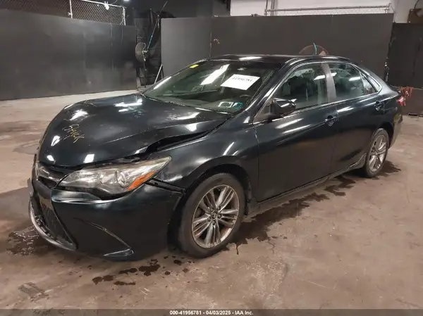 4T1BF1FK6HU368060 2017 TOYOTA CAMRY - Image 2
