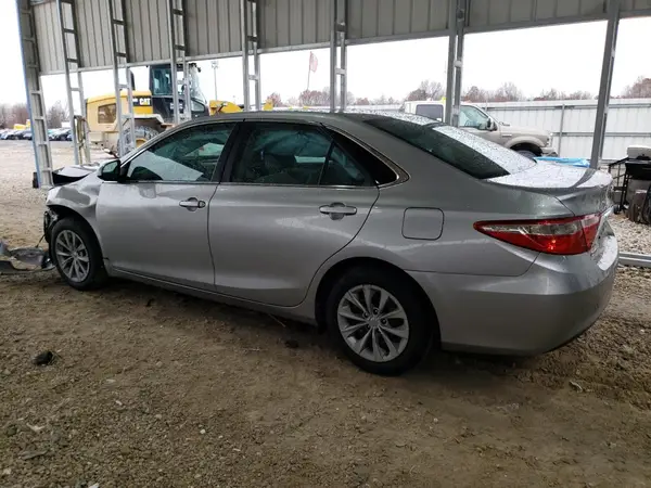 4T1BF1FK6HU368799 2017 TOYOTA CAMRY - Image 2